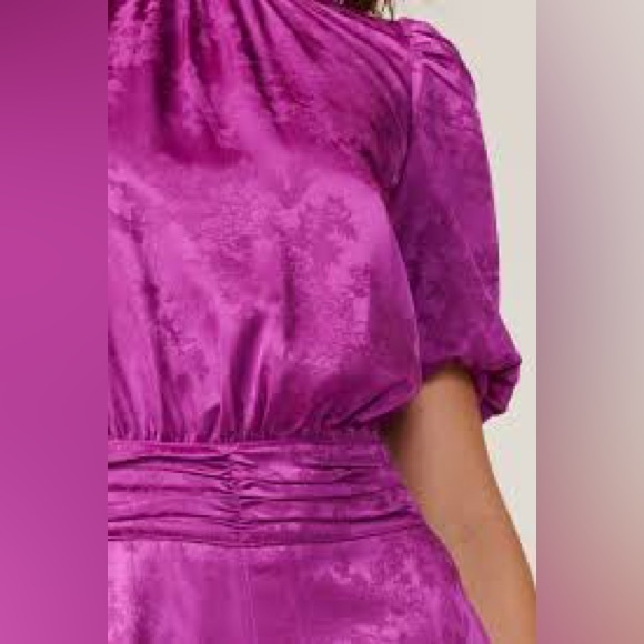 NWT: Adelyn Rae - Theo Open-Back Sateen Jacquard Jumpsuit in Purple - Picture 4 of 12